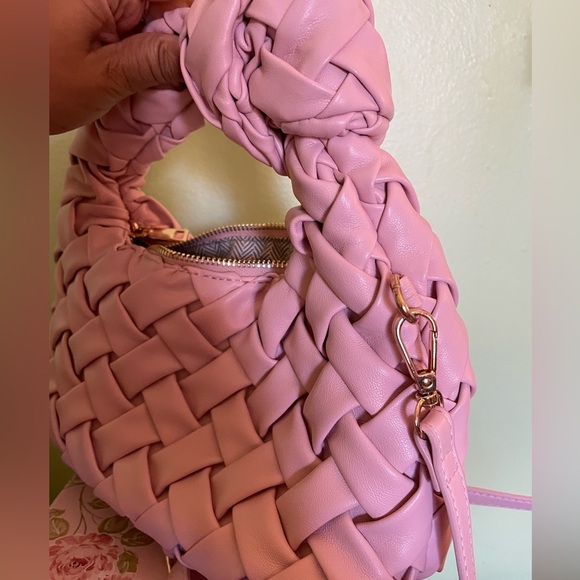 Pink Woven Handbag - Picture 4 of 6